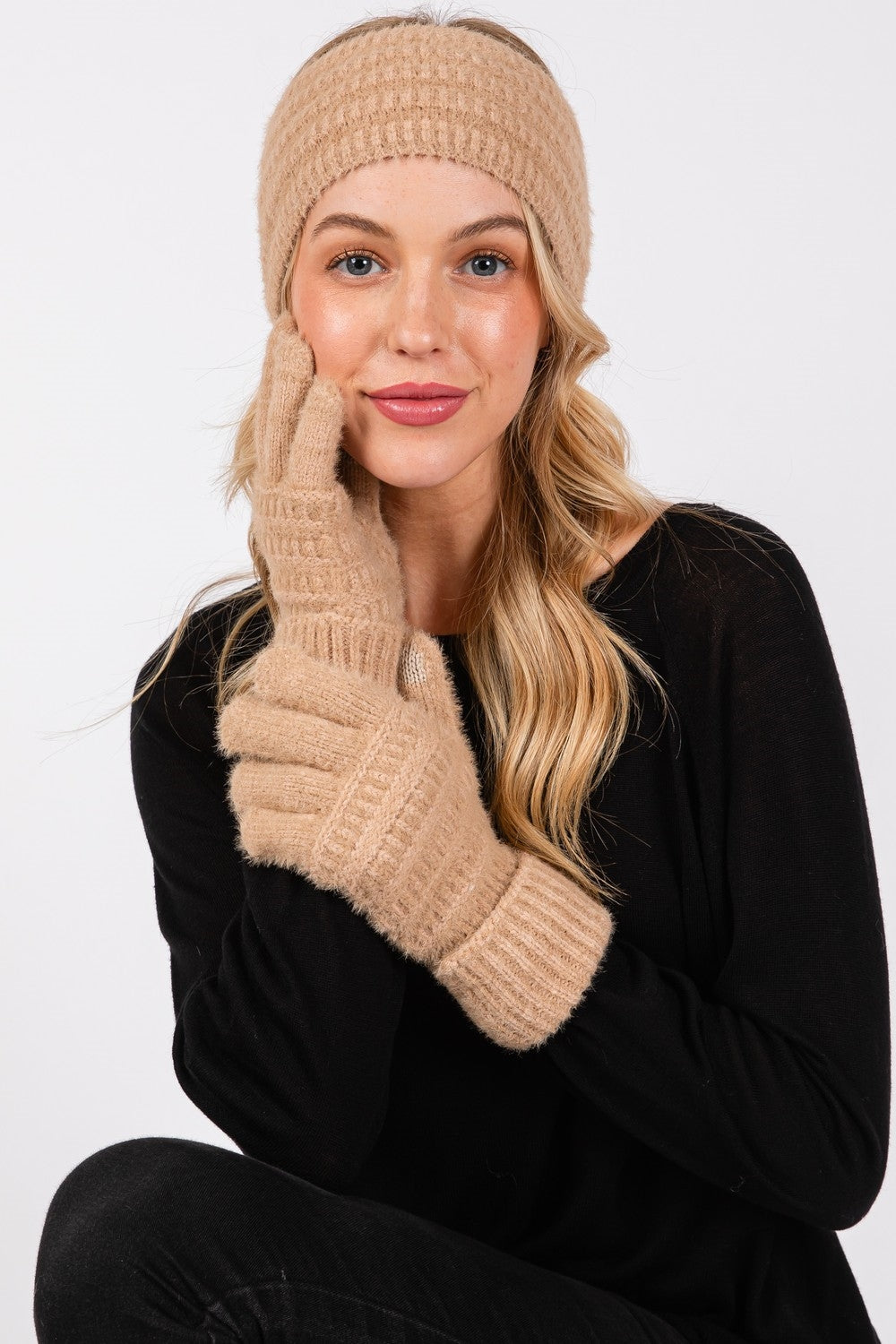 Smart Touch Taupe Fuzzy Cable Knit Gloves - Pack of 6