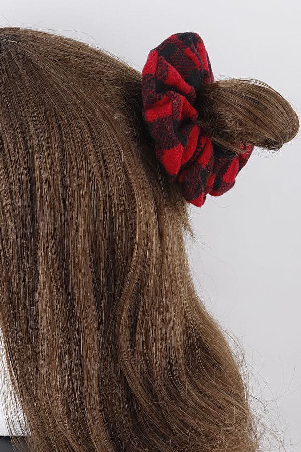 Pack of 6 White Checkered 89001 Scrunchies
