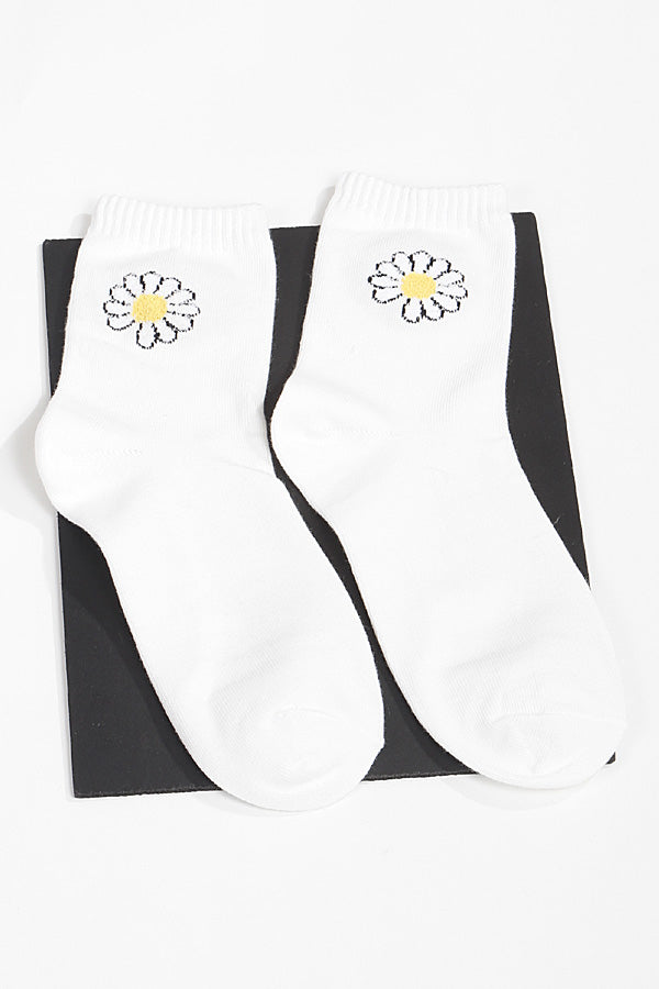Pack of 6 White Daisy Flower Crew Socks
