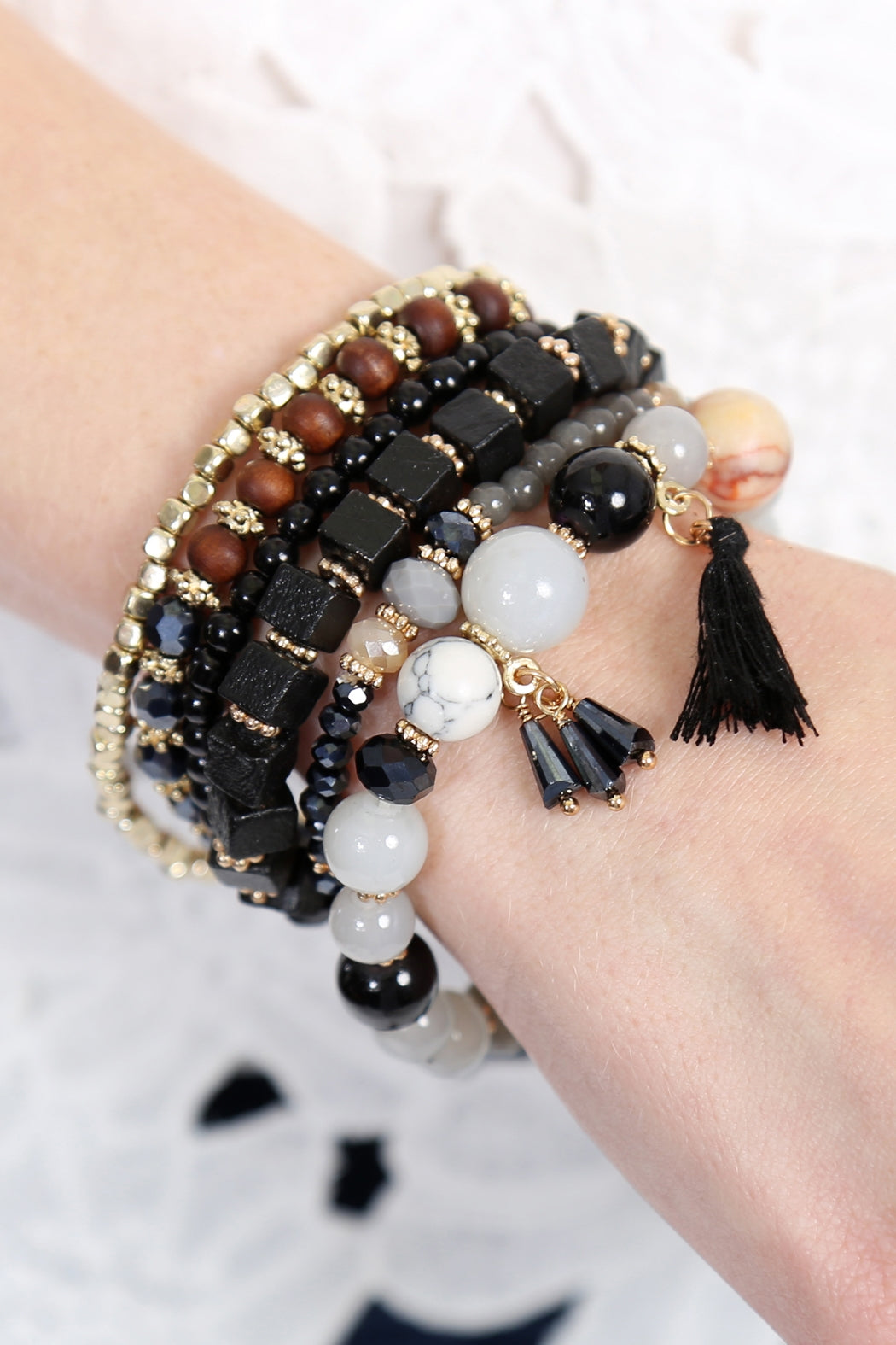 Black Elegant Charm Stack Bracelet Set - Pack of Six Pieces