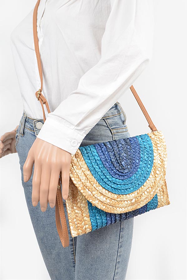 Set of 3 Colorful Straw Envelope Clutches in Brown 9106