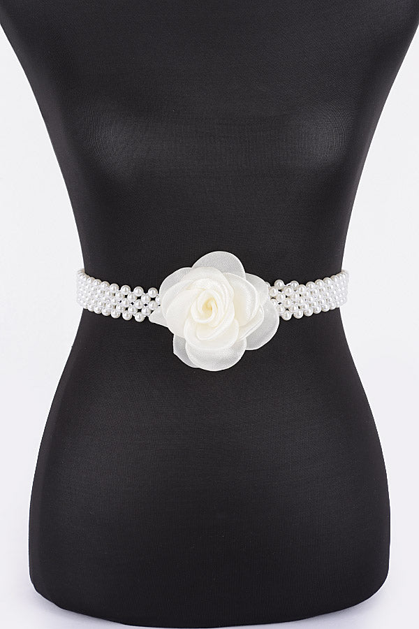Pack of 6 White 1378 Flower Stretch Pearl Belts