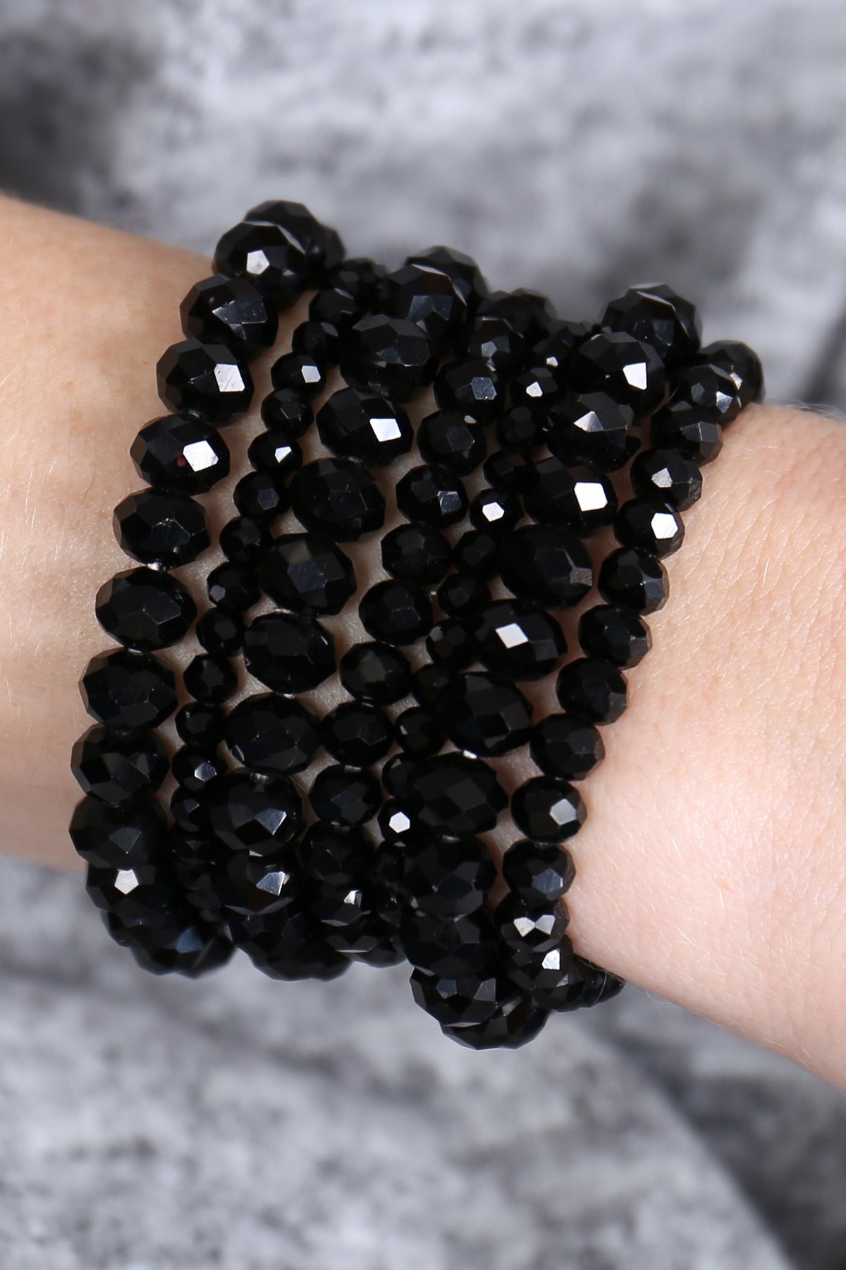Pack of 6 Jet Black Glass Beads Stretch Bracelet with Seven Lines